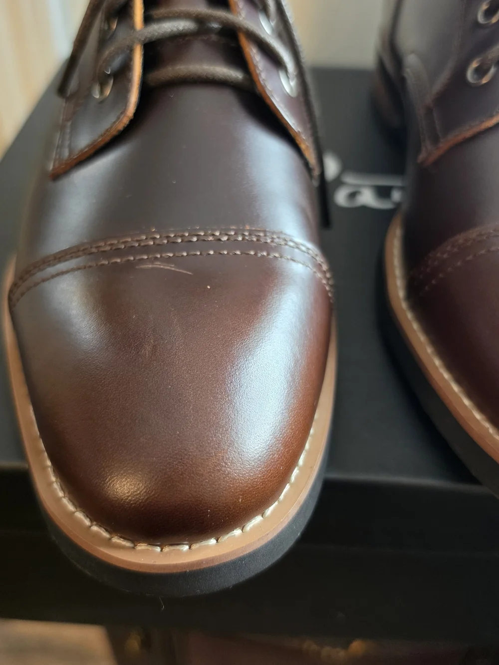 Party Men's Dark Brown Leather Cap-Toe Chukka Boots Size 10.5 New